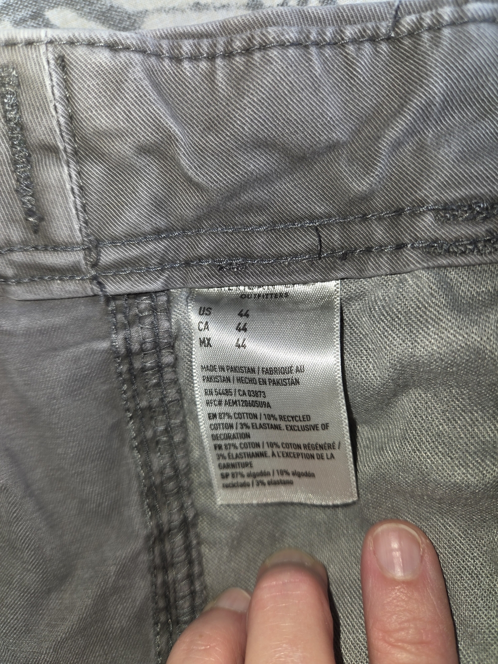 American Eagle Outfitters Charcoal Cargo Pants - Picture 3 of 3